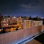 Modern Floor Loft, Private Terrace, Near Center & Free Parking * ברטיסלאבה