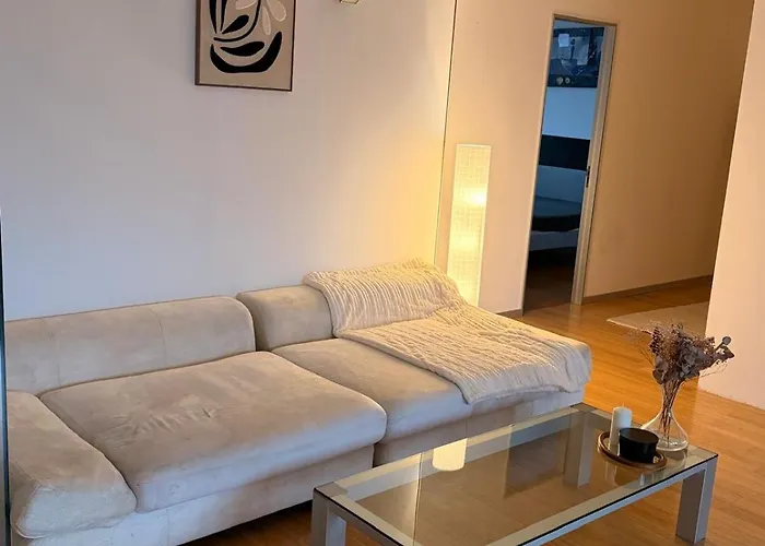 Modern Floor Loft, Private Terrace, Near Center & Free Parking