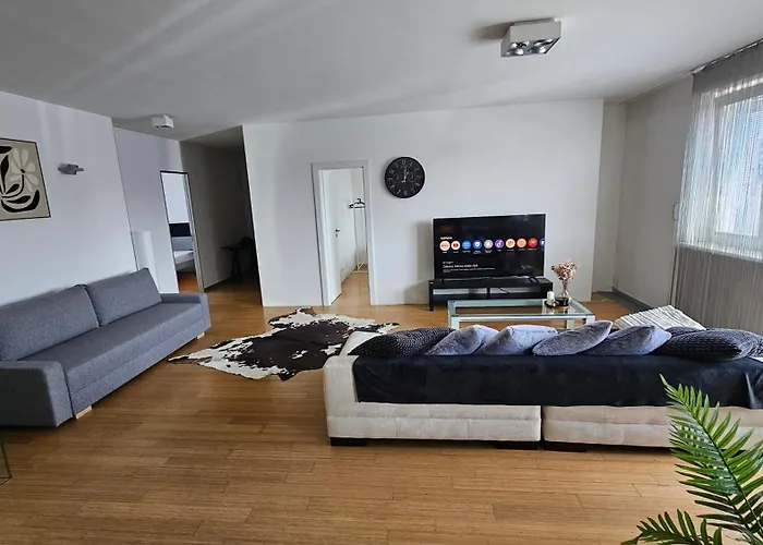 Διαμέρισμα Modern Floor Loft, Private Terrace, Near Center & Free Parking Μπρατισλάβα