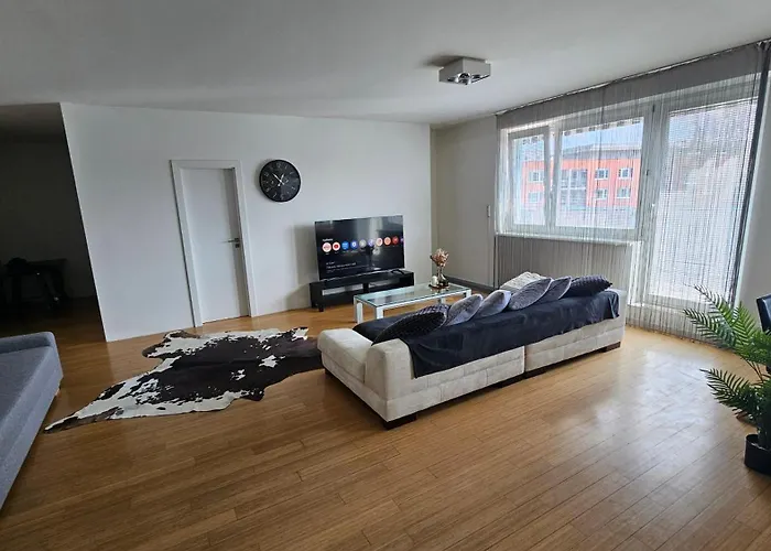 Modern Floor Loft, Private Terrace, Near Center & Free Parking Апартаменти *