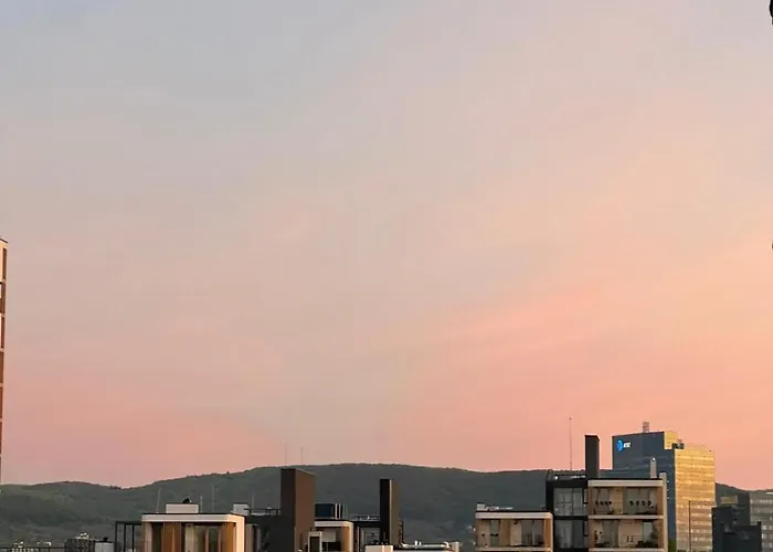 Apartament Modern Floor Loft, Private Terrace, Near Center & Free Parking Bratislava